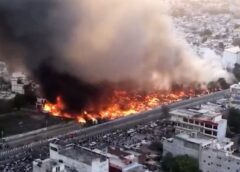 VIDEO: लखनऊ में भयंकर अग्निकांड: 250 परिवार बेघर,दो सगी बहनों की मौत