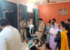 बैंक के क्लर्क की गोली लगने से मौत : घर में अपनी रायफल साफ कर रहे थे : लखनऊ के जानकीपुरम का हैं यह मामला ।