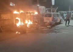 लखनऊ: चलती ई रिक्शा में लगी आग ; ड्राइवर ने कूदकर जान बचाई 