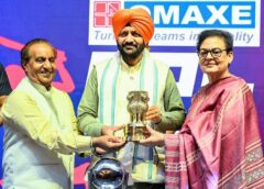 चंडीगढ़ प्रीमियर लीग 2026 की ट्रॉफी का अनावरण, सीएम नायब सिंह सैनी बोले- खेलों से निखरती है प्रतिभा