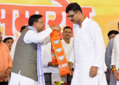 सपा के 3 बागी विधायक BJP में शामिल, स्मृति ईरानी ने अखिलेश-कांग्रेस पर साधा निशाना; बोलीं— युवराज को शहंशाह नहीं बना पाओगे